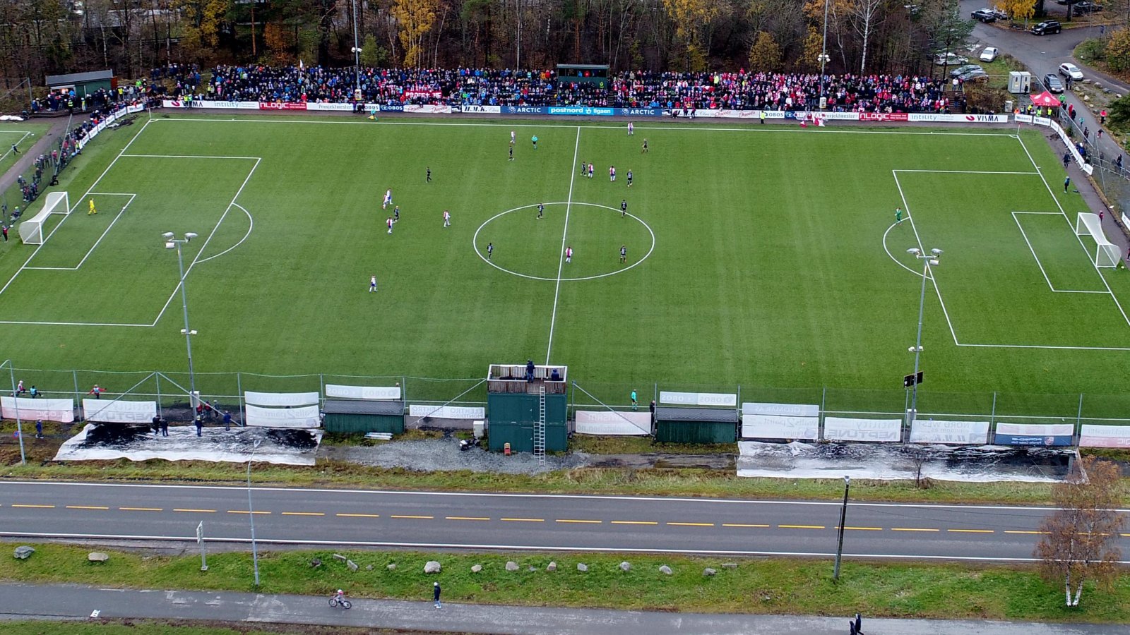 Mange minnerike kamper har vært spilt på KFUM Arena de siste årene. Her fra kampen mot Fredrikstad høsten 2018. Foto: Øyvind Mjelde