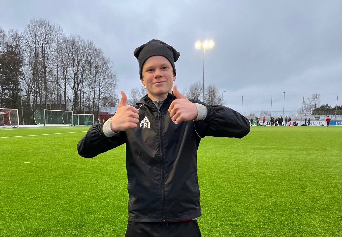 Fredrik G08